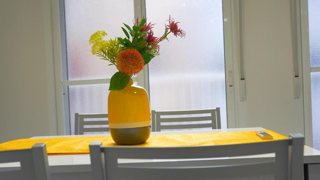 Stylish & Spacious Family Apartment Near Beach & Vibrant Historic Market 阿利坎特 外观 照片