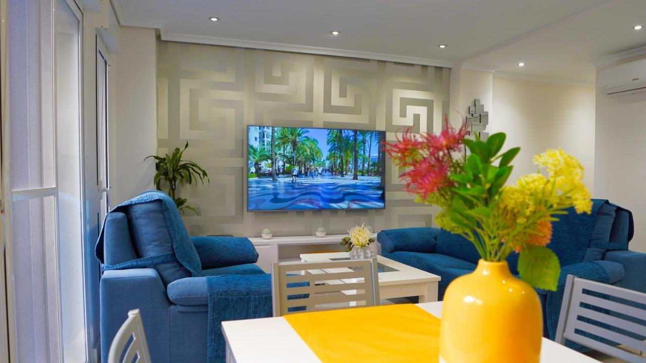 Stylish & Spacious Family Apartment Near Beach & Vibrant Historic Market 阿利坎特 外观 照片