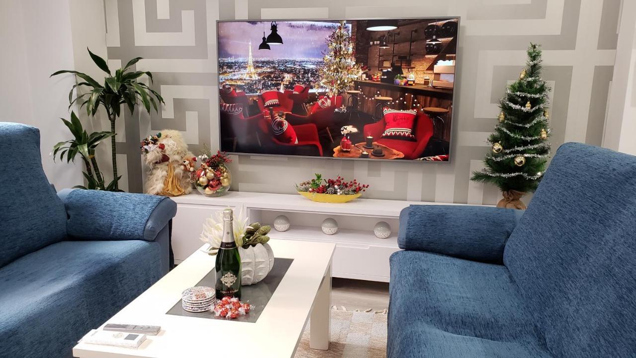 Stylish & Spacious Family Apartment Near Beach & Vibrant Historic Market 阿利坎特 外观 照片